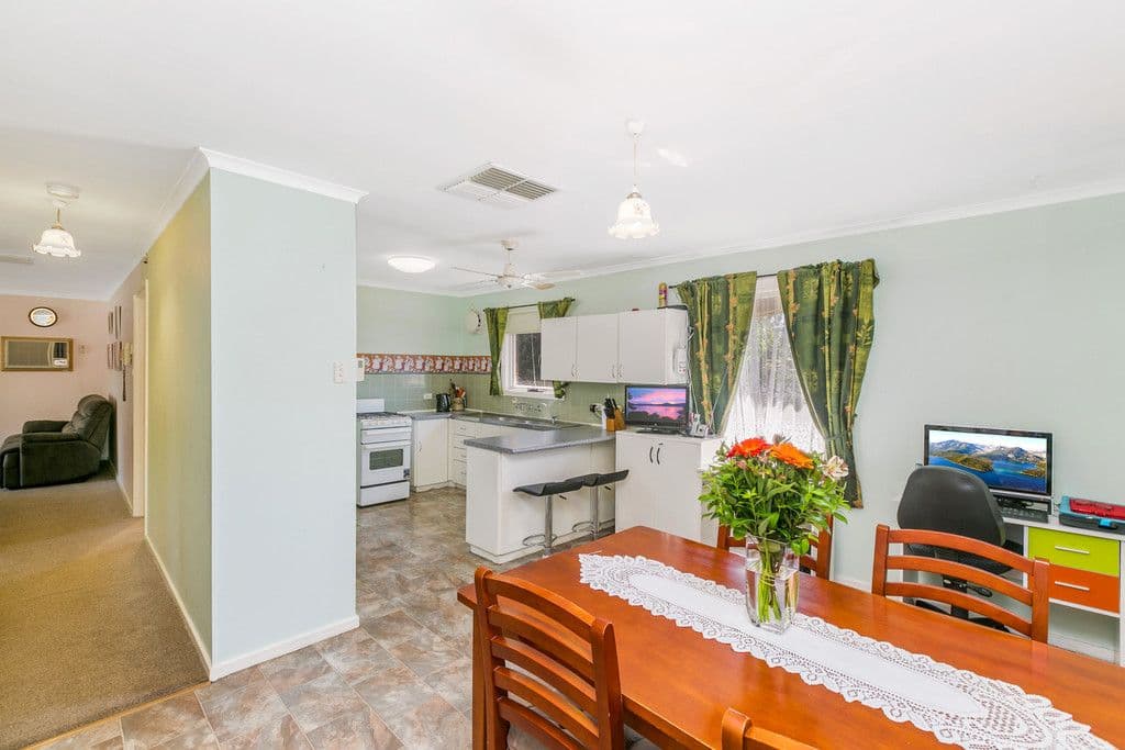 2/20-22 Bond Street, Ringwood VIC 3134, Ringwood - Thumbnail 4