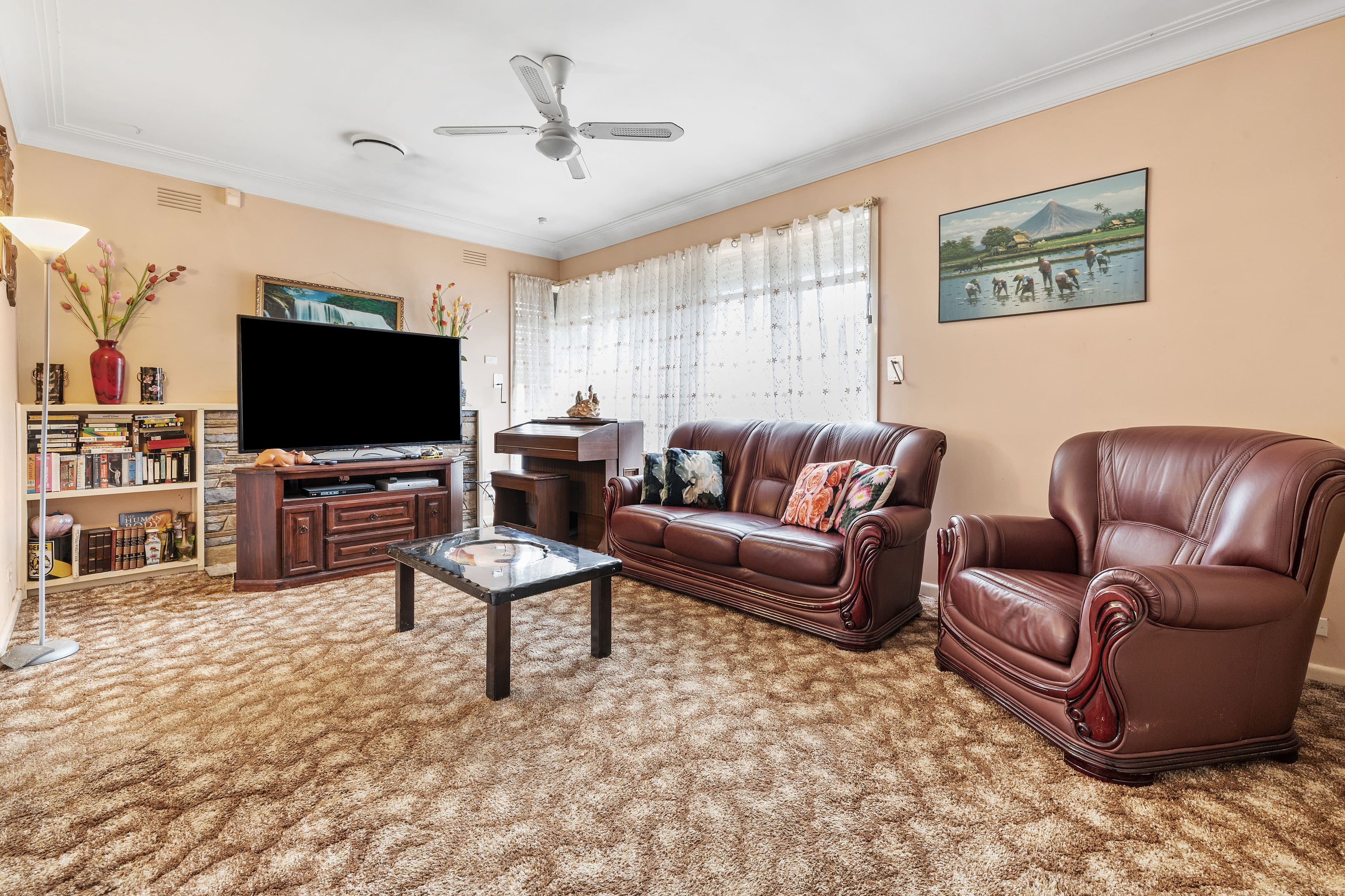 16 Bunker Avenue, Kingsbury VIC 3083, Kingsbury - Thumbnail 3