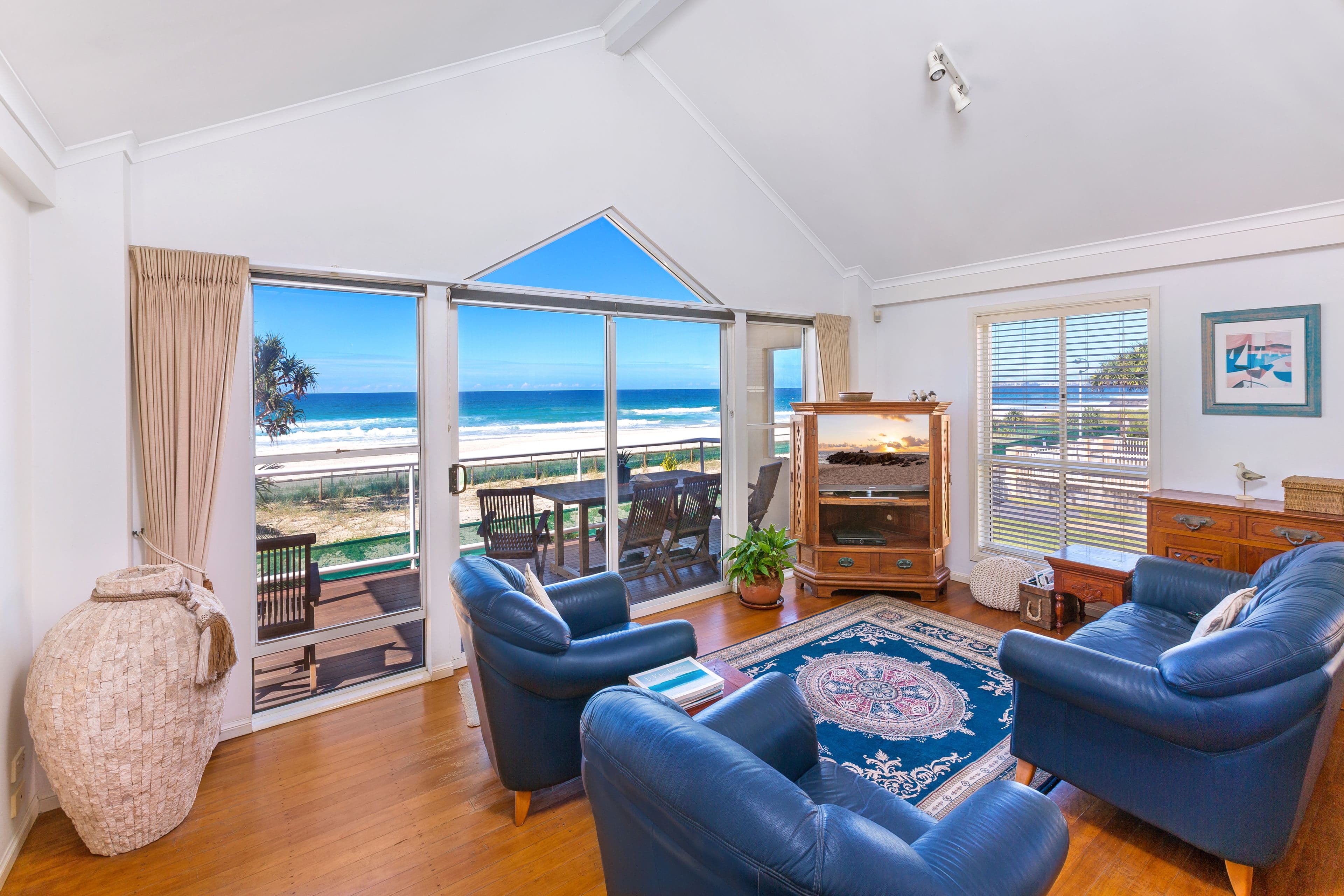 440 The Esplanade, Palm Beach QLD 4221, Palm Beach - Thumbnail 3