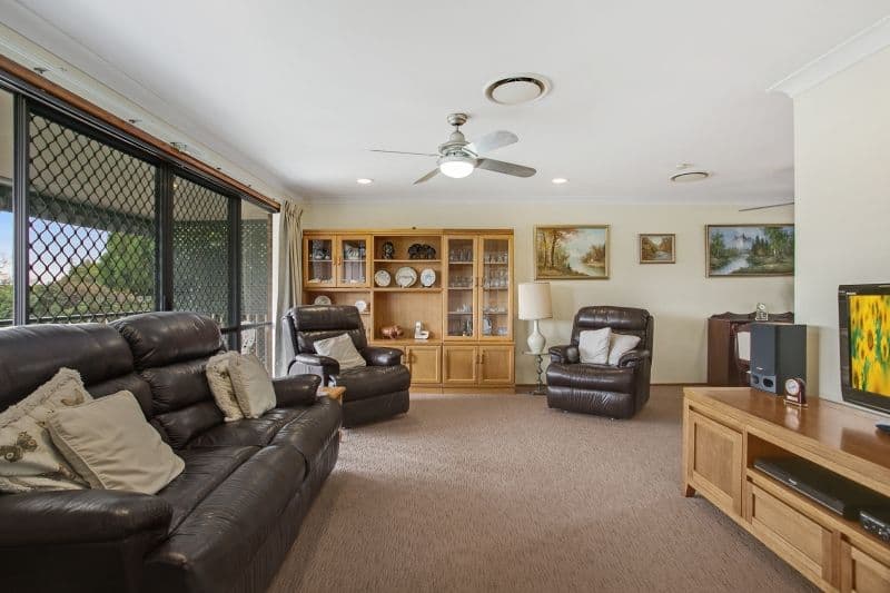 4 Hanson Close, East Maitland NSW 2323, East Maitland - Thumbnail 2