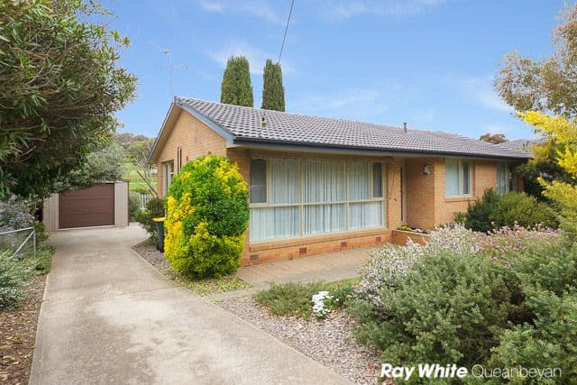 24 Woodger Parade, QUEANBEYAN NSW 2620, Queanbeyan - Image 1