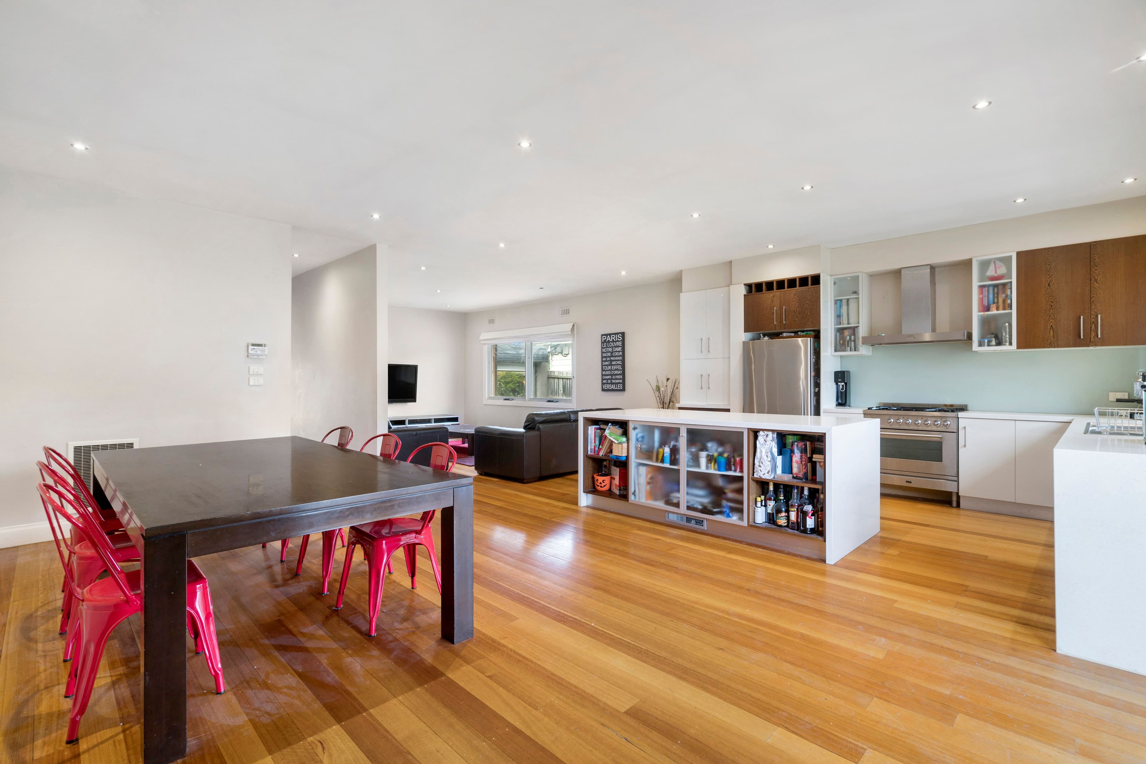 15 Kalymna Grove, Chadstone VIC 3148, Chadstone - Thumbnail 4