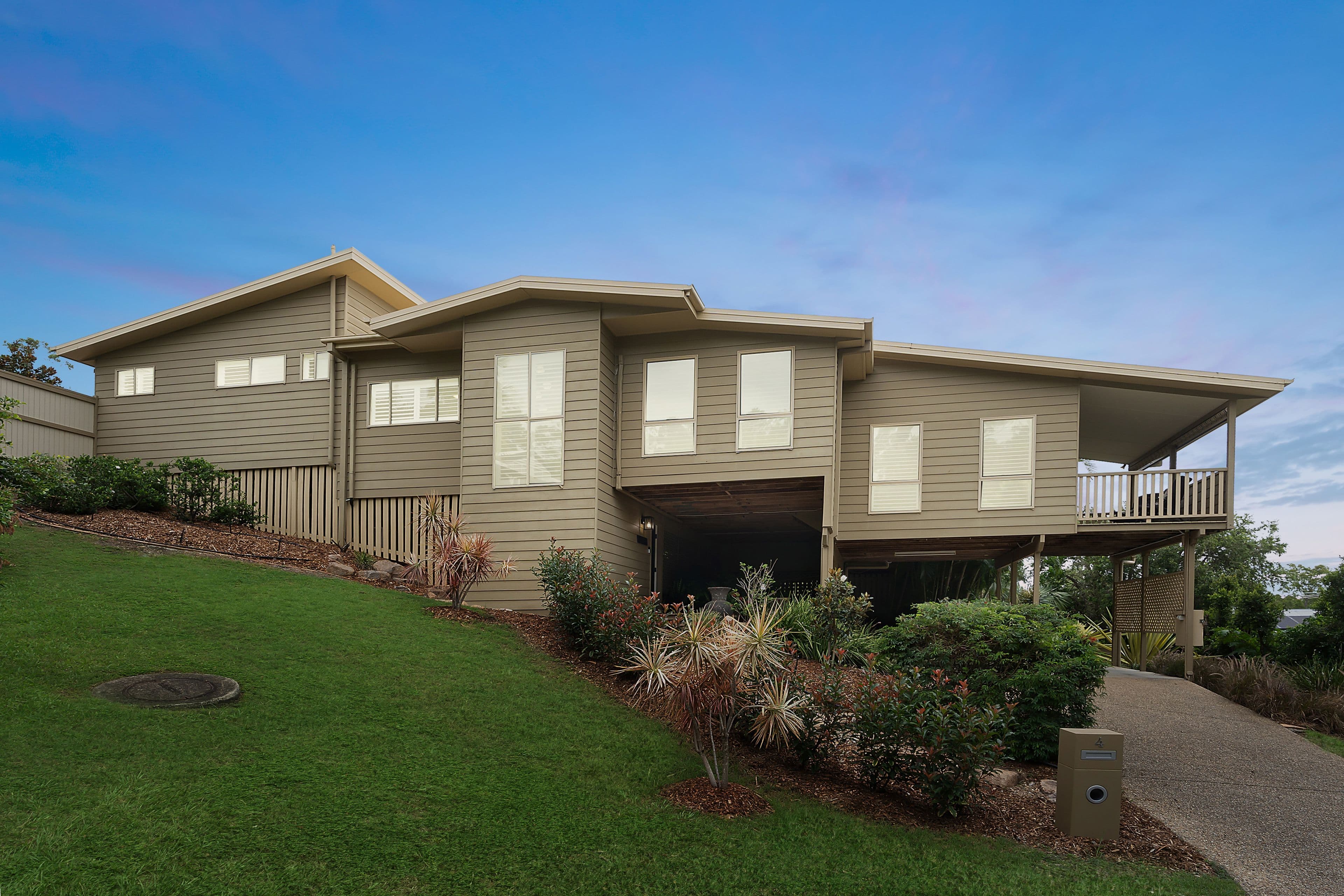 4 Melwood Court, Arana Hills QLD 4054, Arana Hills - Image 1