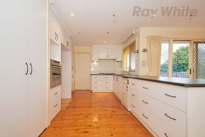3 TRENTON Place, Mooroolbark VIC 3138, Mooroolbark - Thumbnail 4