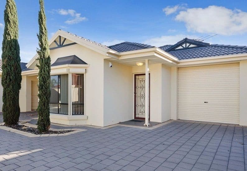 42 Strathfield Terrace, Largs North SA 5016, Largs North - Thumbnail 2