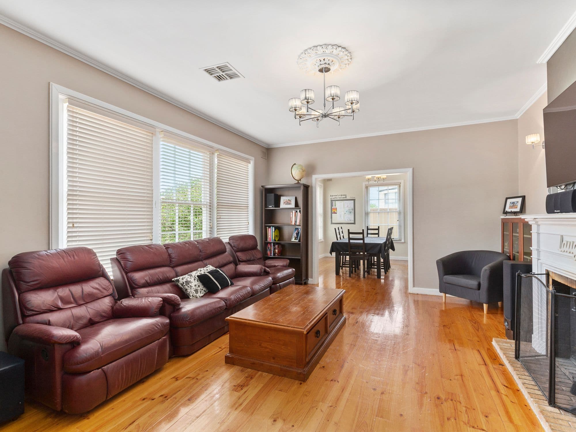 9 Olivier Crescent, Morphett Vale SA 5162, Morphett Vale - Thumbnail 2