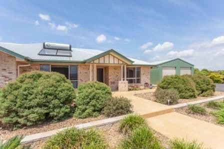 10 Kyle Close, PLACID HILLS QLD 4343, Placid Hills - Thumbnail 2