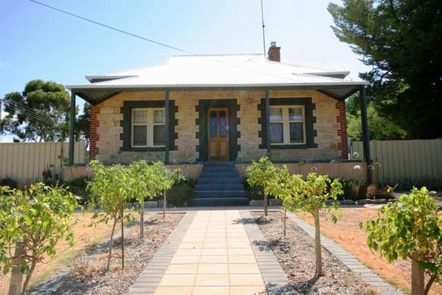 8/40 Marten Street, South Gladstone, QLD, 4680, South Gladstone - Image 1