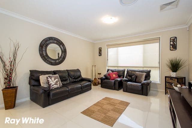 11a Maceri Place, EDENSOR PARK NSW 2176, Edensor Park - Thumbnail 5