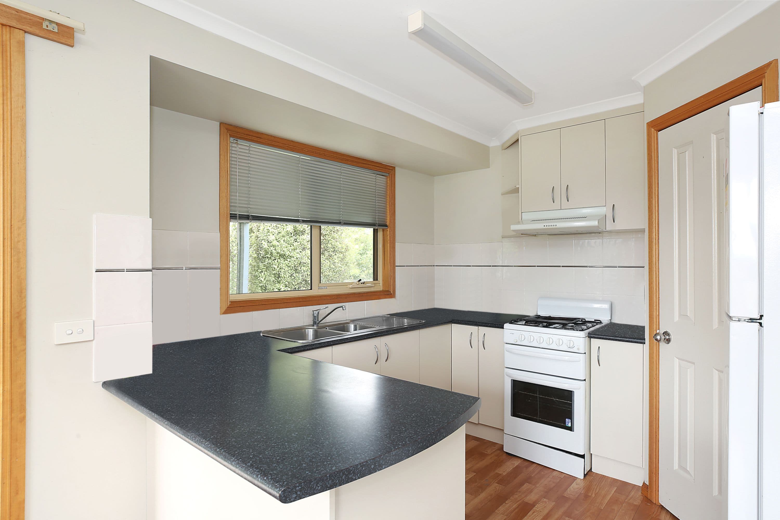 47 Church Street, CAMPERDOWN VIC 3260, Camperdown - Thumbnail 3