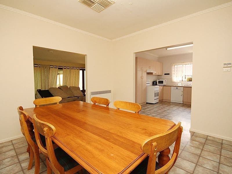 35 George Street, Nhill VIC 3418, Nhill - Thumbnail 5