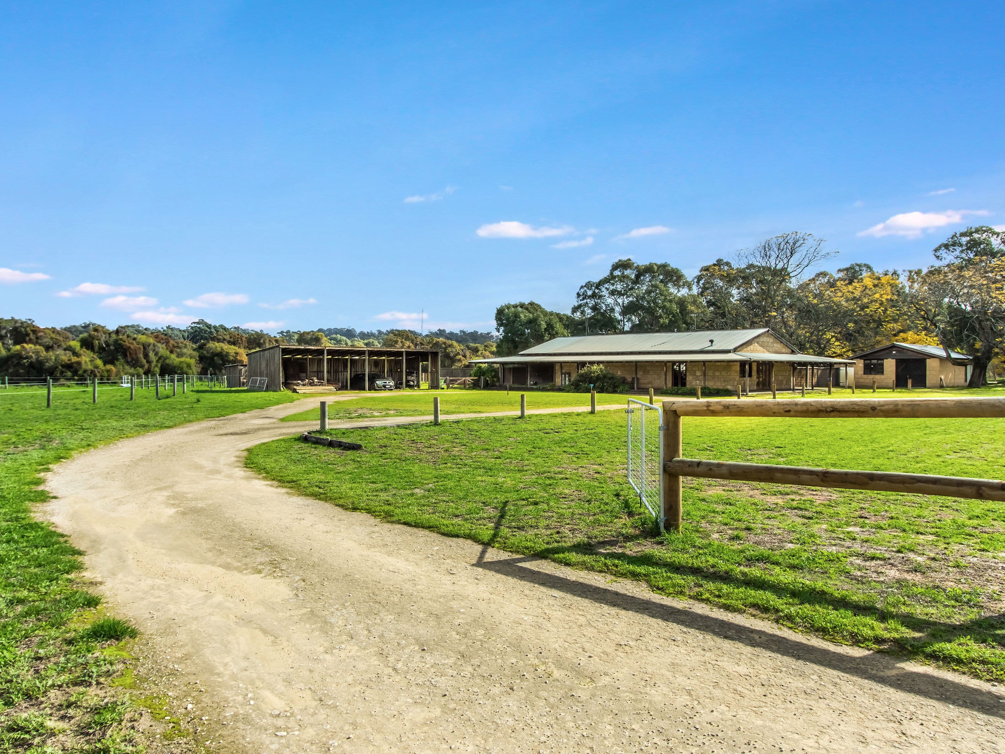 613 Eighty Road, Baldivis WA 6171, Baldivis - Thumbnail 2