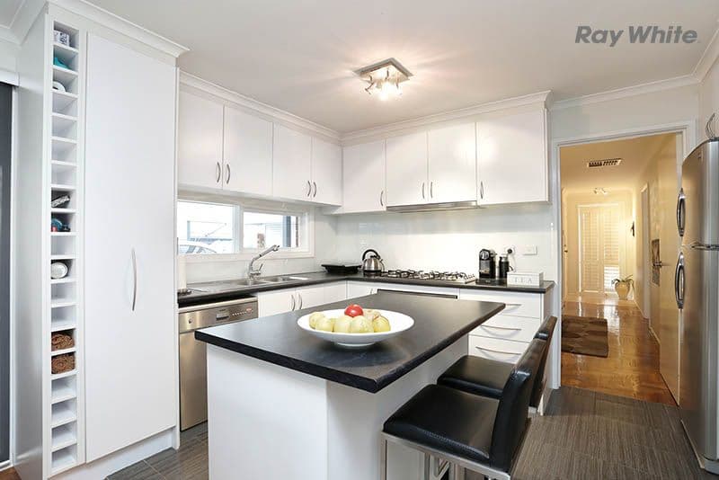 13 Canonbury Circle, SEABROOK VIC 3028, Seabrook - Thumbnail 2