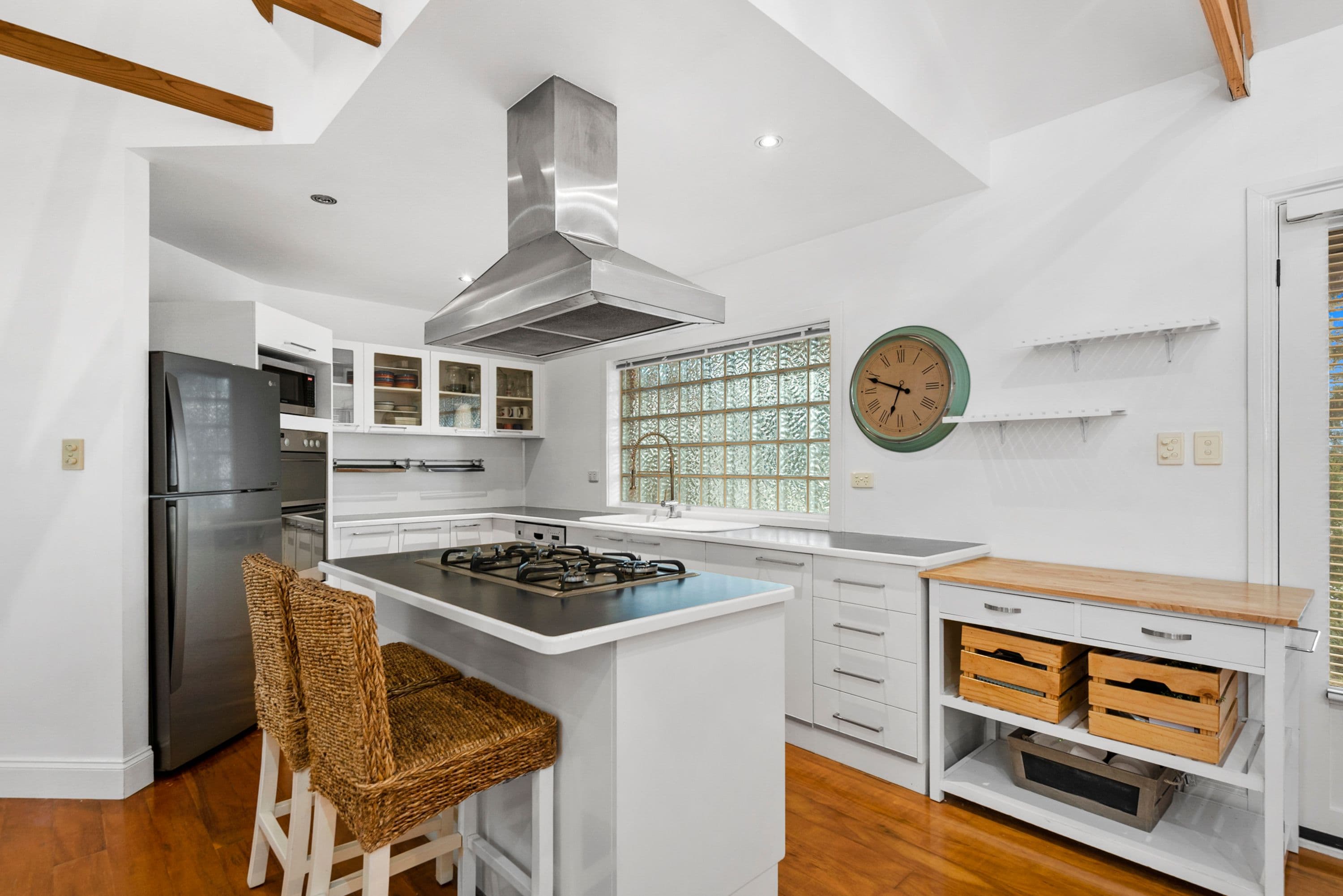 1 Blinker Rise, Endeavour Hills VIC 3802, Endeavour Hills - Thumbnail 2
