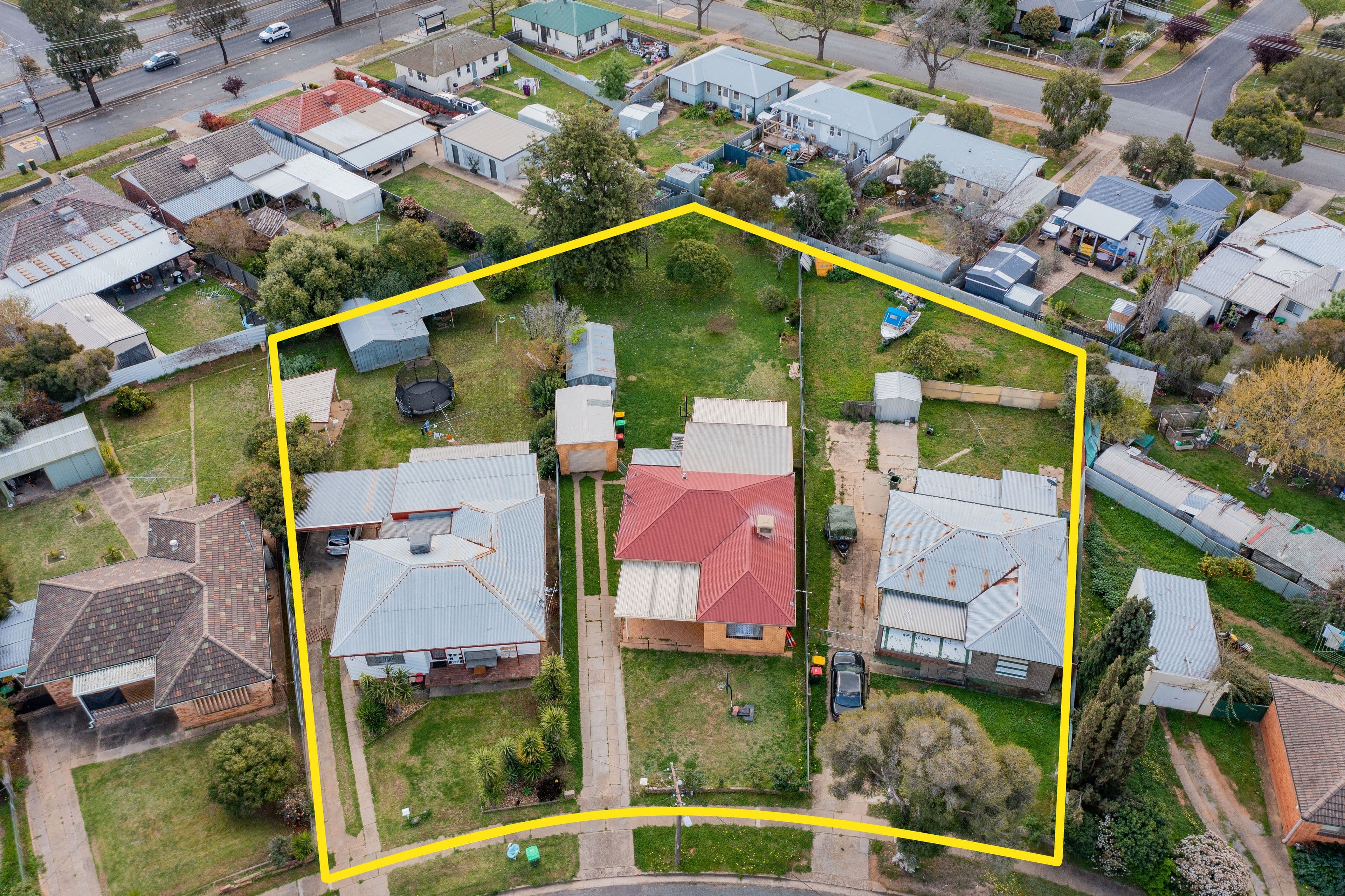 2-6 Manoora Avenue, Mount Austin NSW 2650, Mount Austin - Image 1