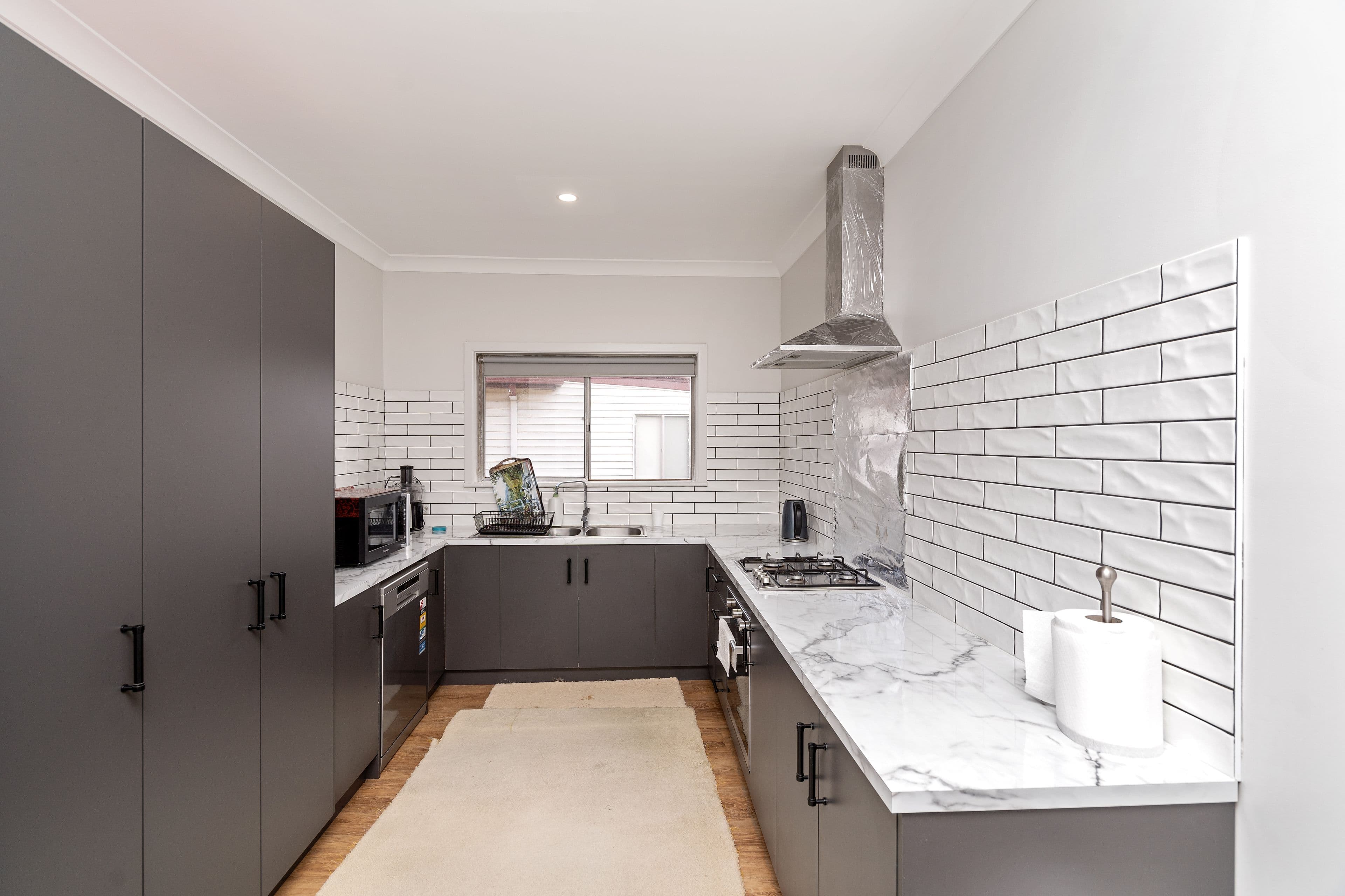 2-6 Manoora Avenue, Mount Austin NSW 2650, Mount Austin - Thumbnail 6