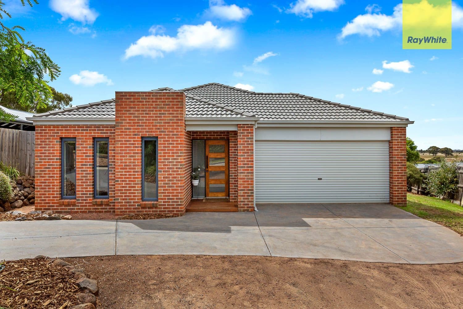 2/9 Grevillea Place, Casino - Image 1