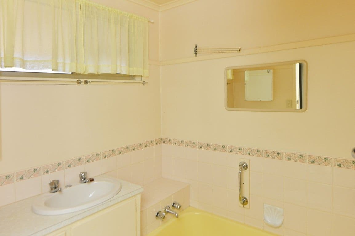 15 Teesdale Avenue, Newtown QLD 4350, Newtown - Thumbnail 8