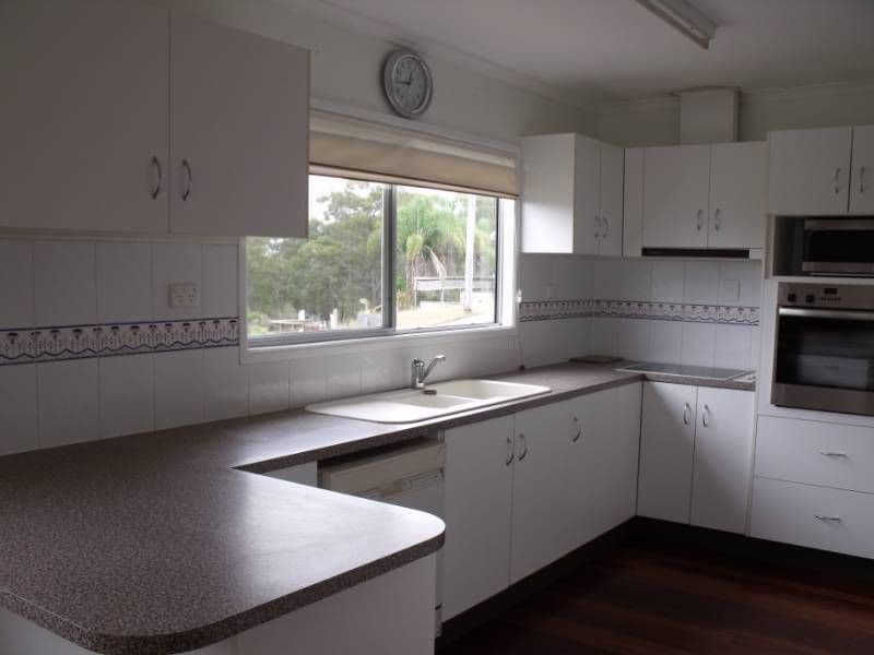 37 Hibiscus Avenue, KIN KORA QLD 4680, Kin Kora - Thumbnail 2