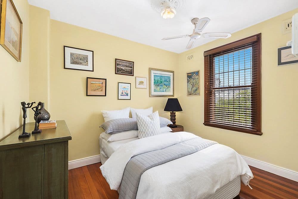 2 Railway Street, Petersham - Thumbnail 3
