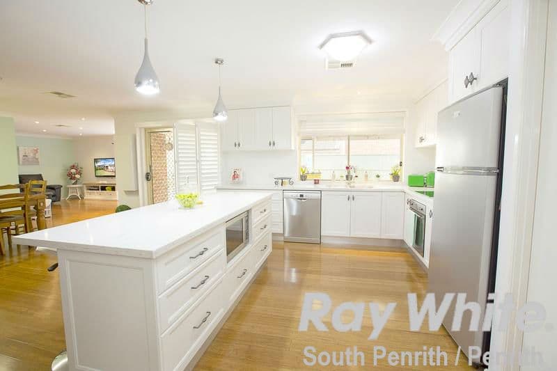 45 St Andrews Drive, Glenmore Park - Thumbnail 5