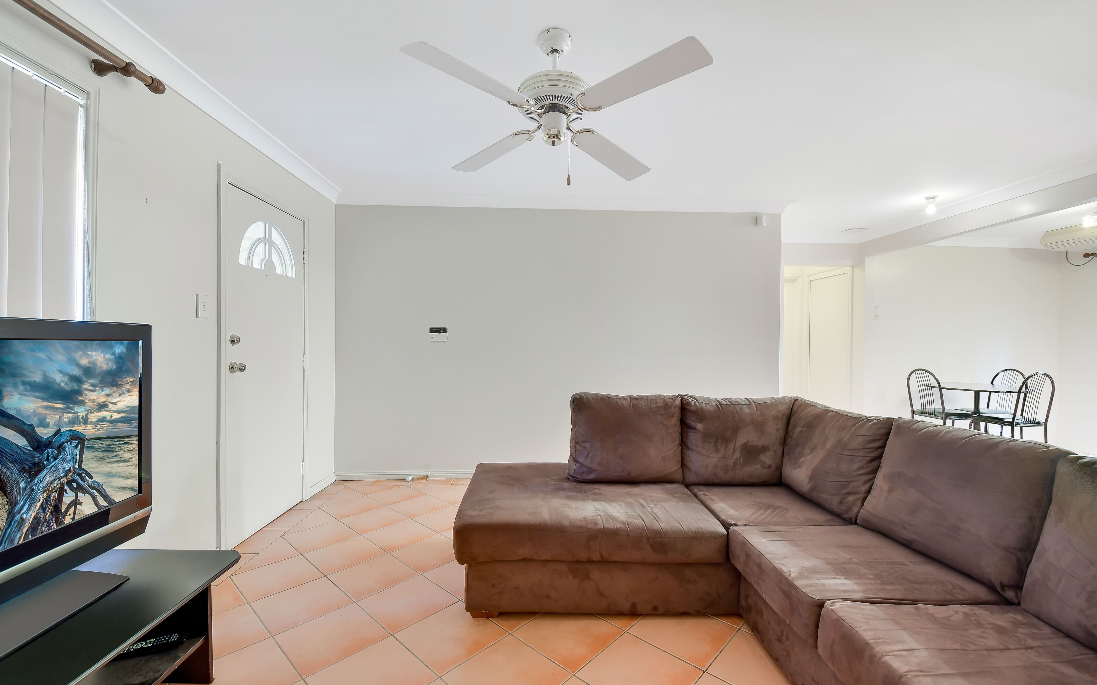 10-14 Eagleview Road, Minto NSW 2566, Minto - Thumbnail 3