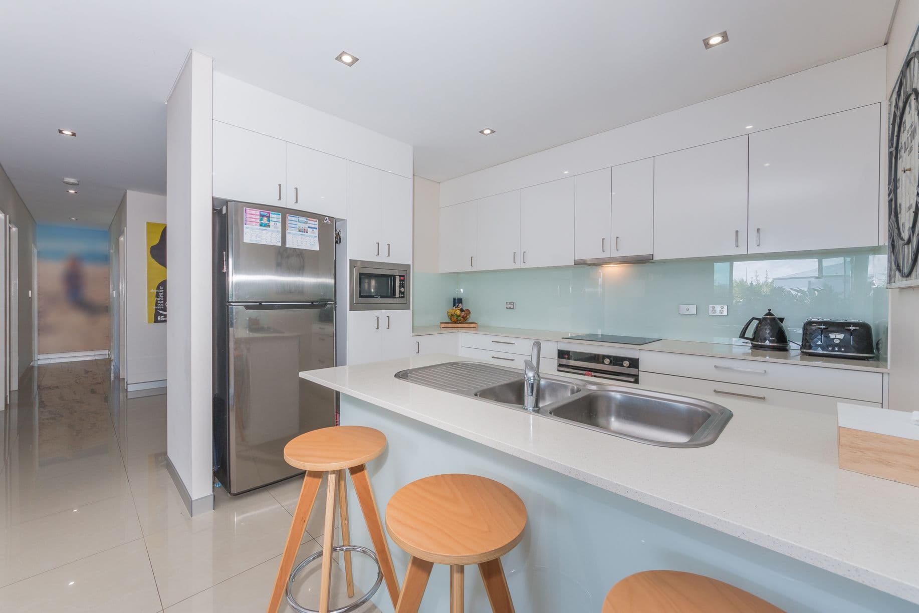 17 Marine Parade, Redcliffe QLD 4020, Redcliffe - Thumbnail 4