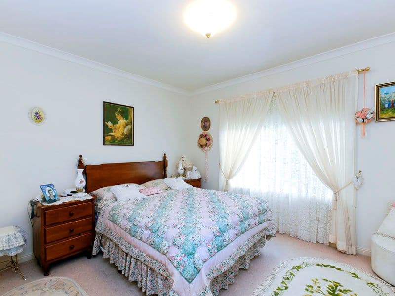 9 Cabernet Court, WAURN PONDS VIC 3216, Waurn Ponds - Thumbnail 5