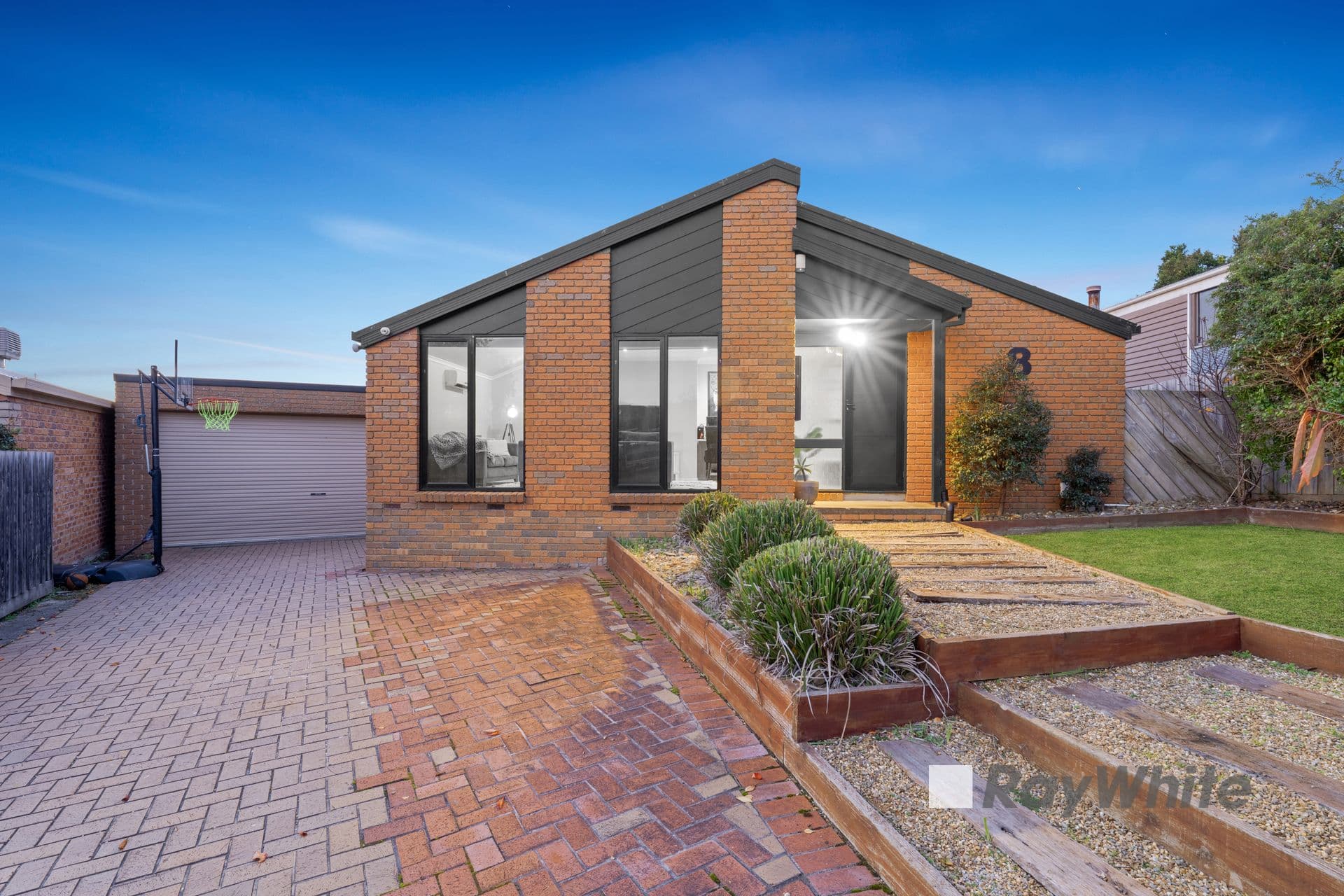 8 Diosma Court, Narre Warren VIC 3805, Narre Warren - Image 1