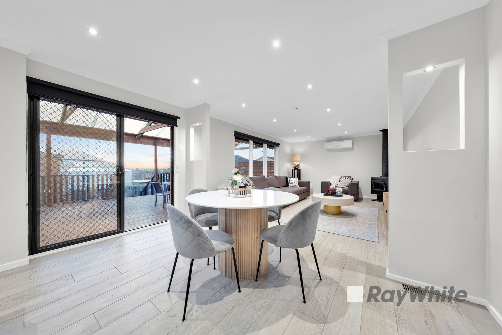 8 Diosma Court, Narre Warren VIC 3805, Narre Warren - Thumbnail 6