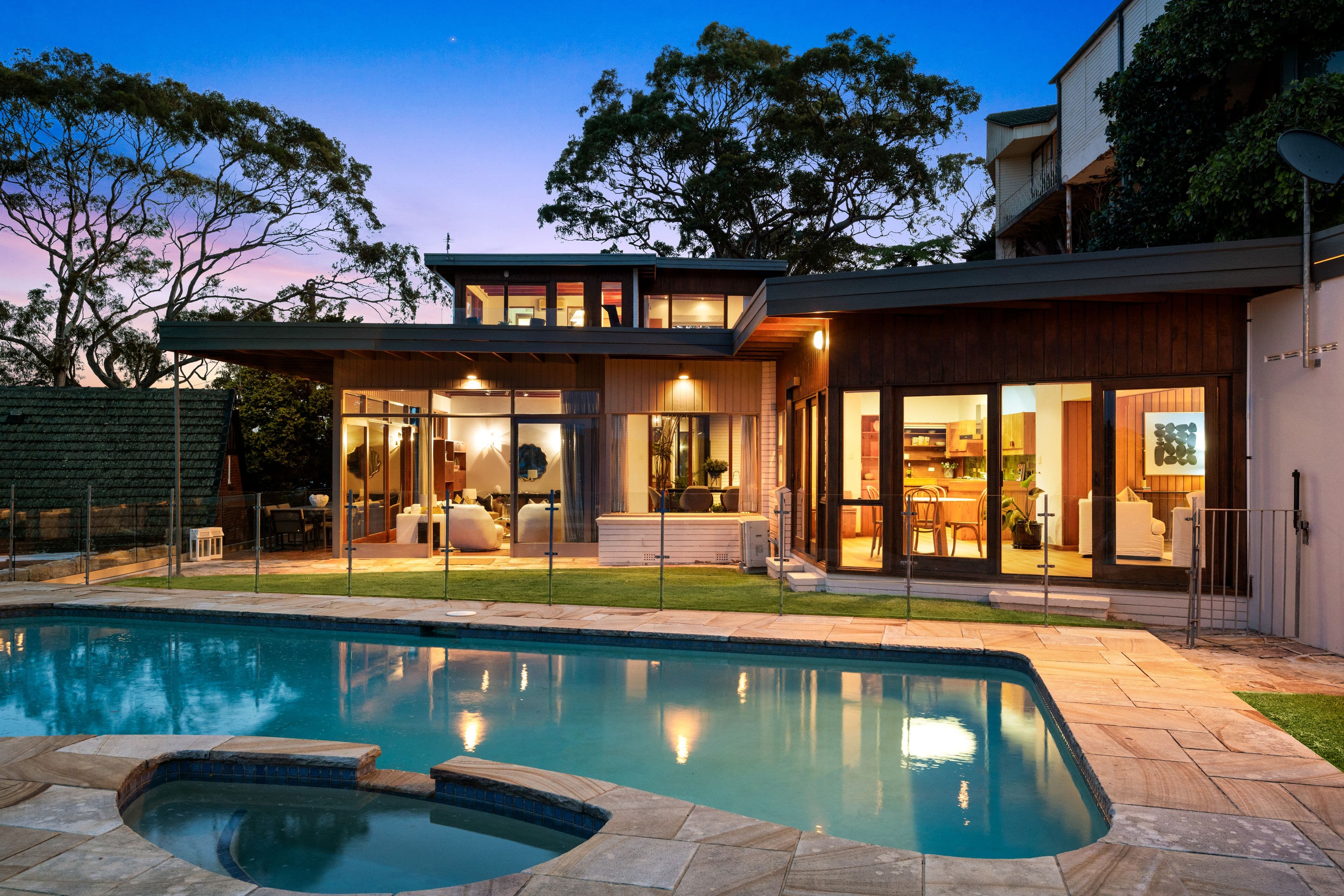 17 Linden Way, Castlecrag NSW 2068, Castlecrag - Thumbnail 2