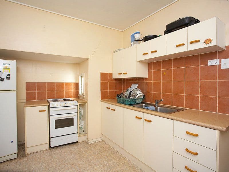 31 Salstone Street, KANGAROO POINT QLD 4169, Kangaroo Point - Thumbnail 3