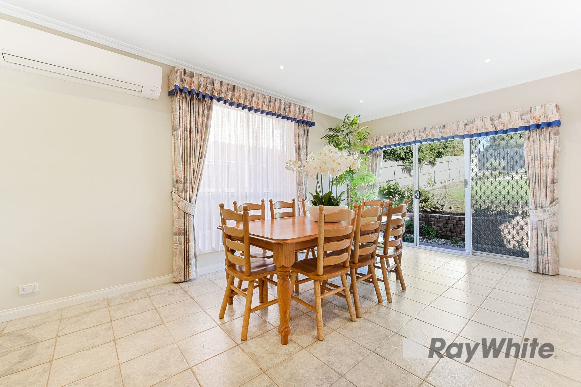 9 Landsborough Close, Endeavour Hills VIC 3802, Endeavour Hills - Thumbnail 7