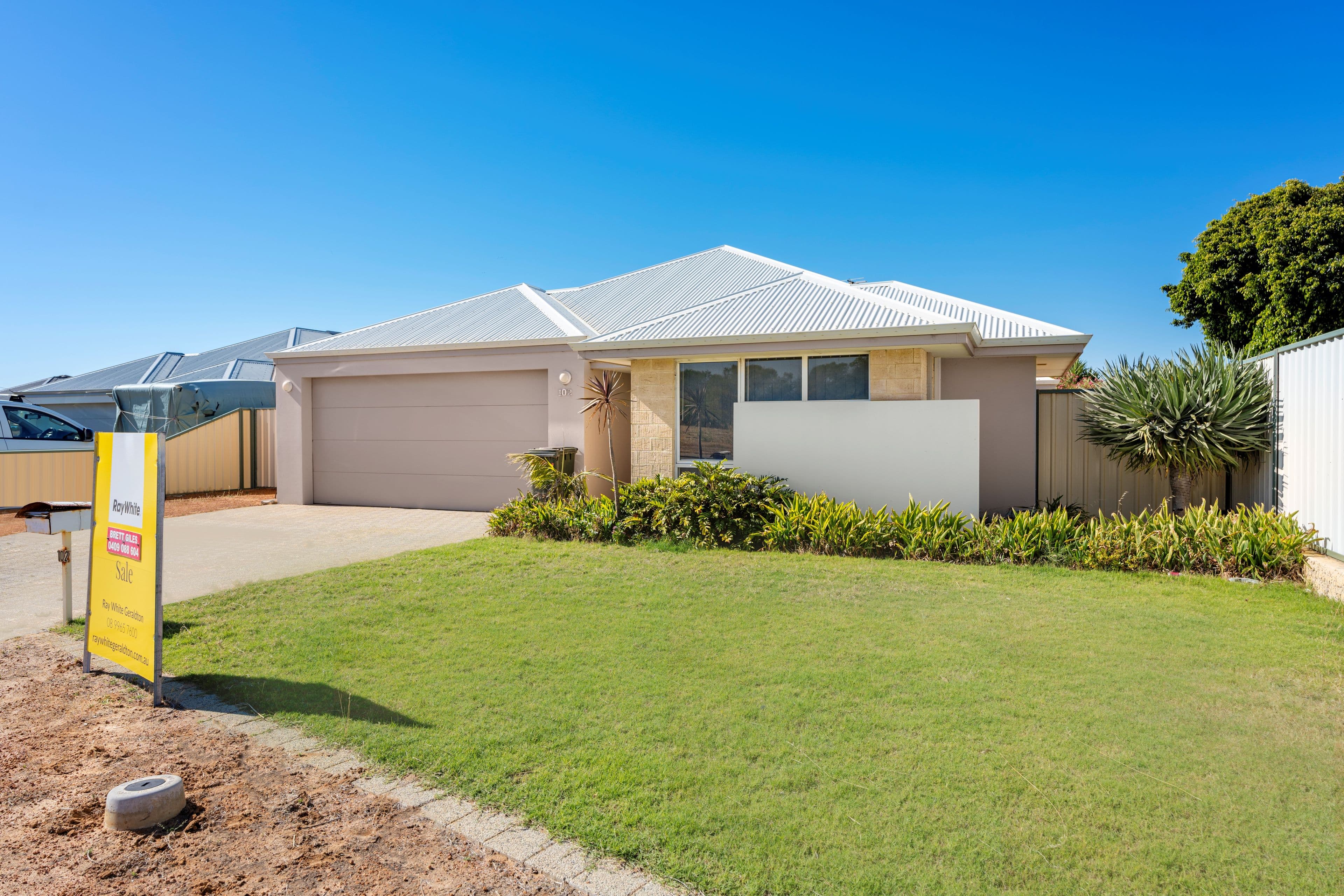 102 Moloney Street, Utakarra WA 6530, Utakarra - Image 1