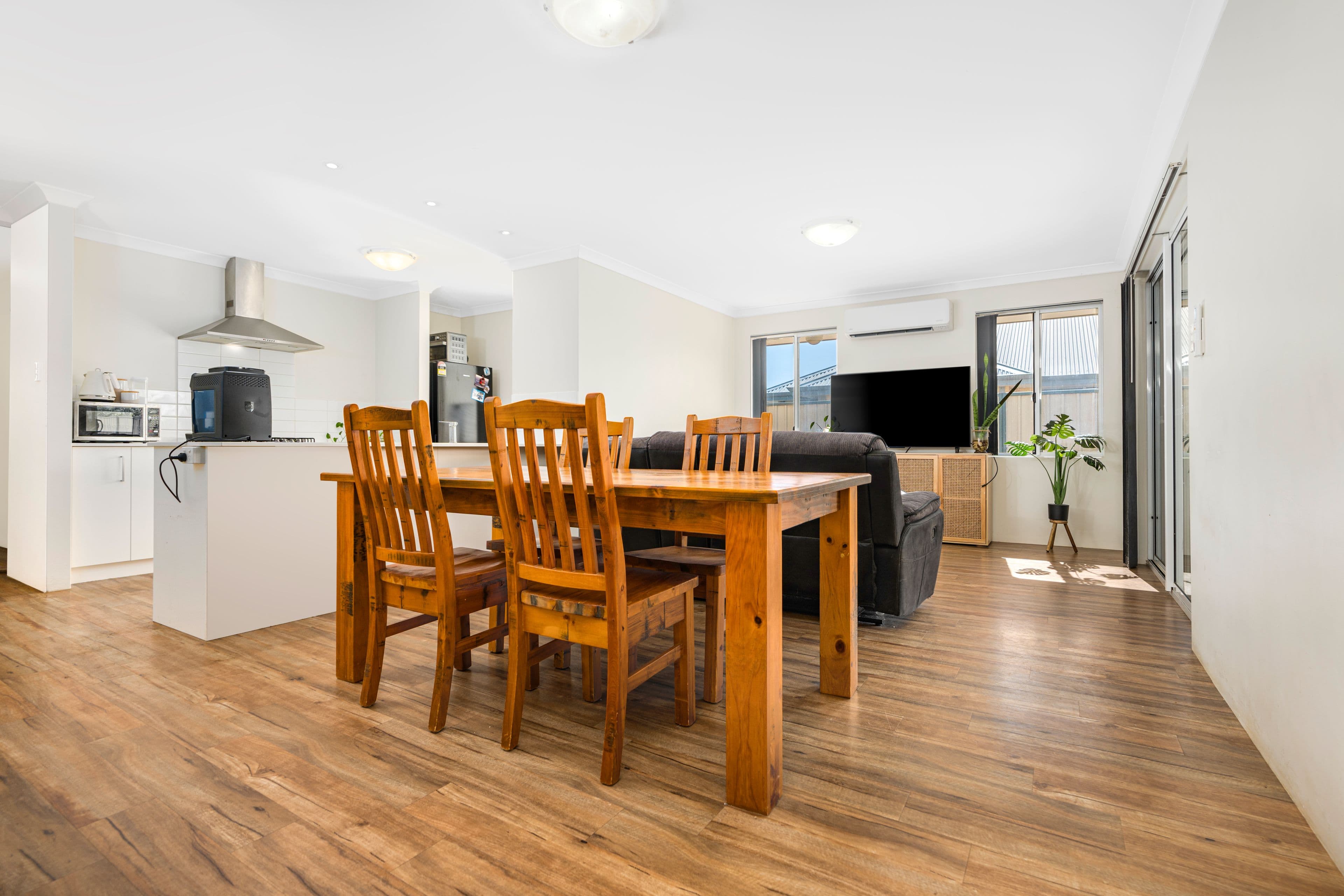 102 Moloney Street, Utakarra WA 6530, Utakarra - Thumbnail 4