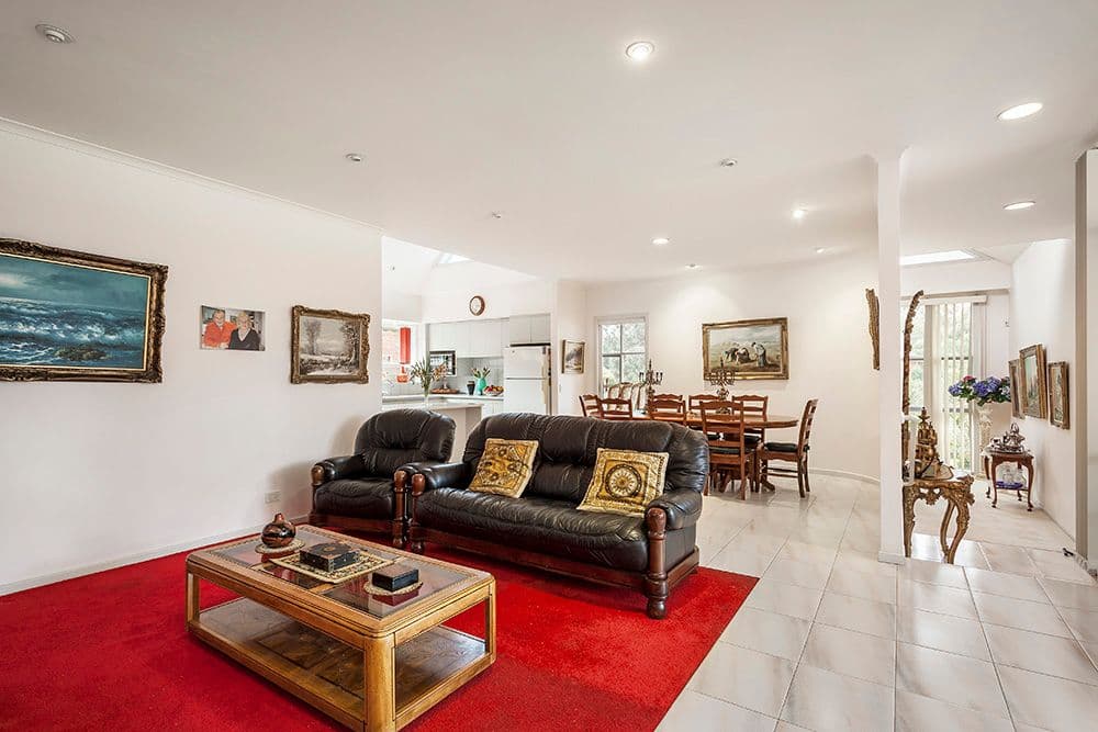 11 Harvell Court, DONCASTER VIC 3108, Doncaster - Thumbnail 3