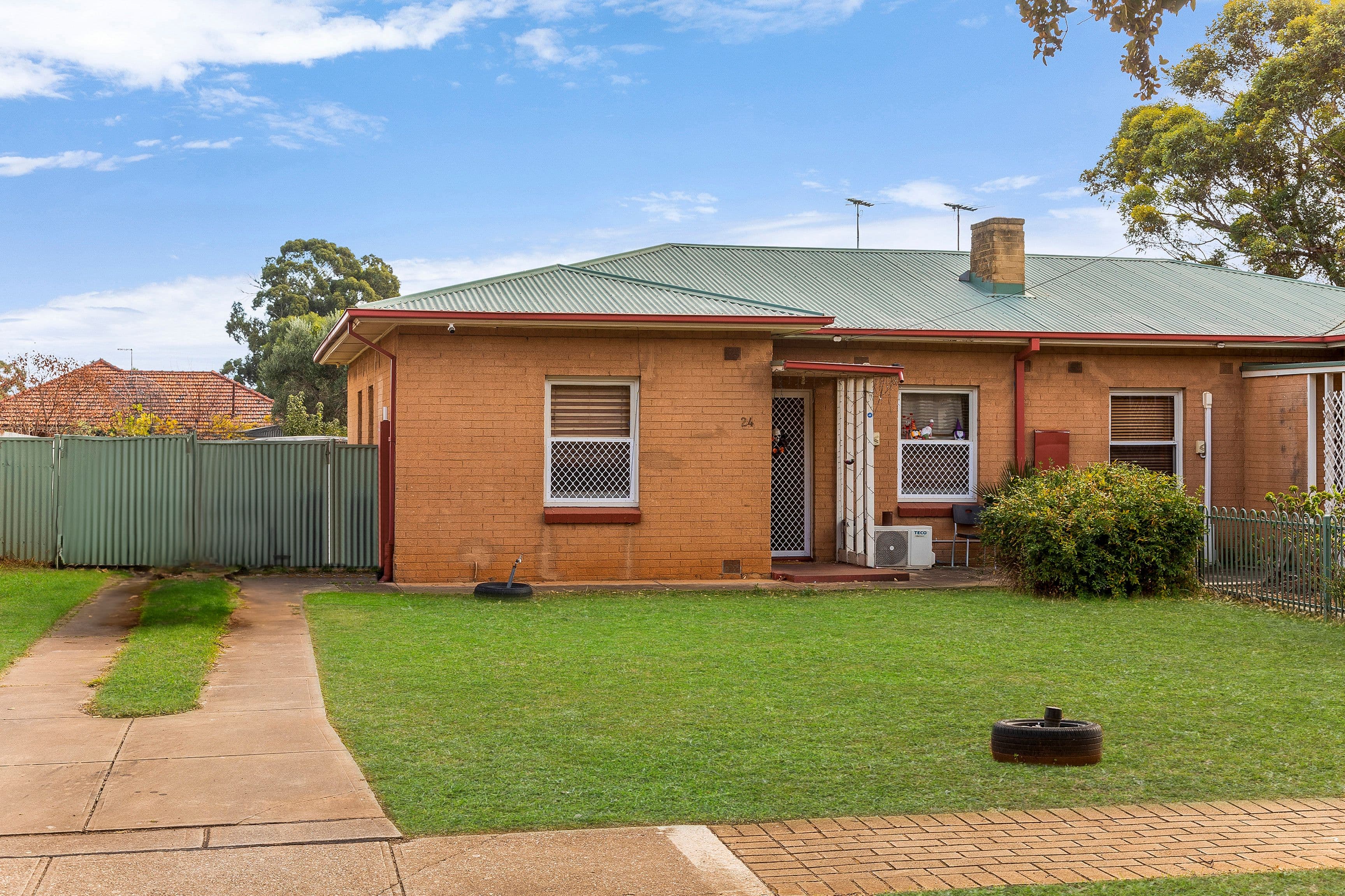 22-24 Underdown Road, Elizabeth South SA 5112, Elizabeth South - Thumbnail 2
