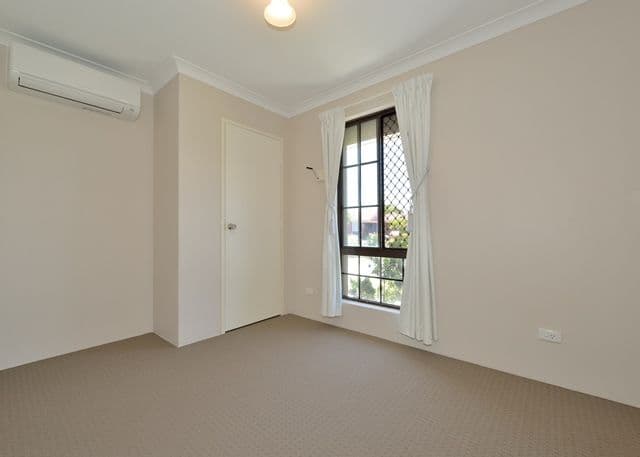 8 Neptune Place, WAIKIKI WA 6169, Waikiki - Thumbnail 8