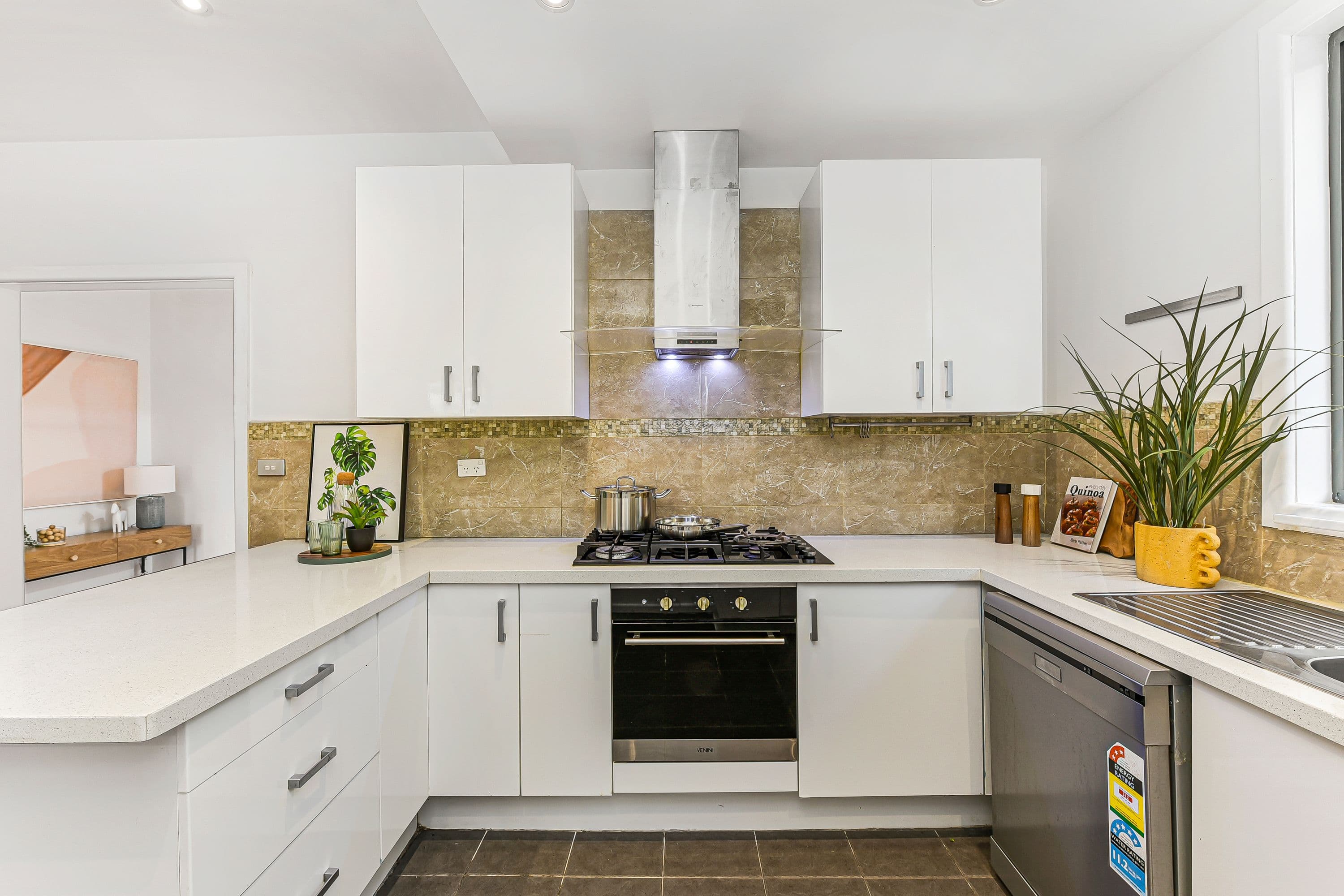 28 Leigh Street, Huntingdale VIC 3166, Huntingdale - Thumbnail 4