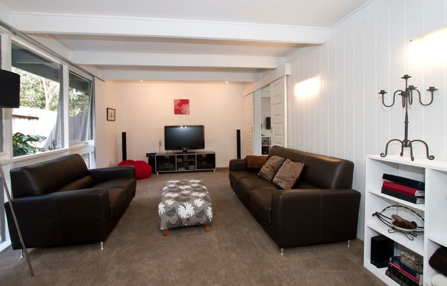 22 Yando Street, GREENSBOROUGH VIC 3088, Greensborough - Thumbnail 2