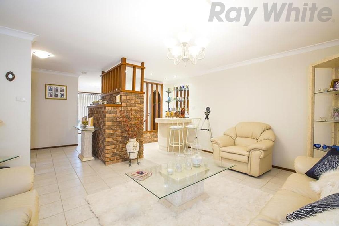 8 Daydream Crescent, HINCHINBROOK NSW 2168, Hinchinbrook - Thumbnail 3