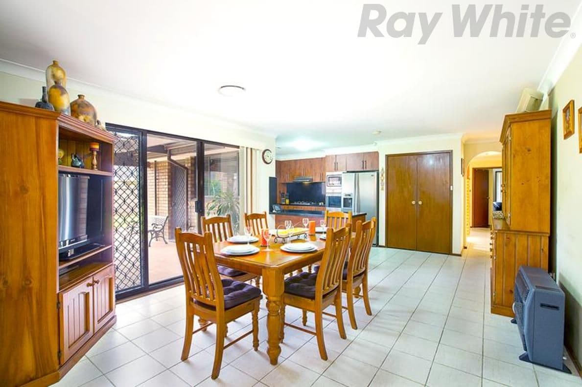 8 Daydream Crescent, HINCHINBROOK NSW 2168, Hinchinbrook - Thumbnail 6