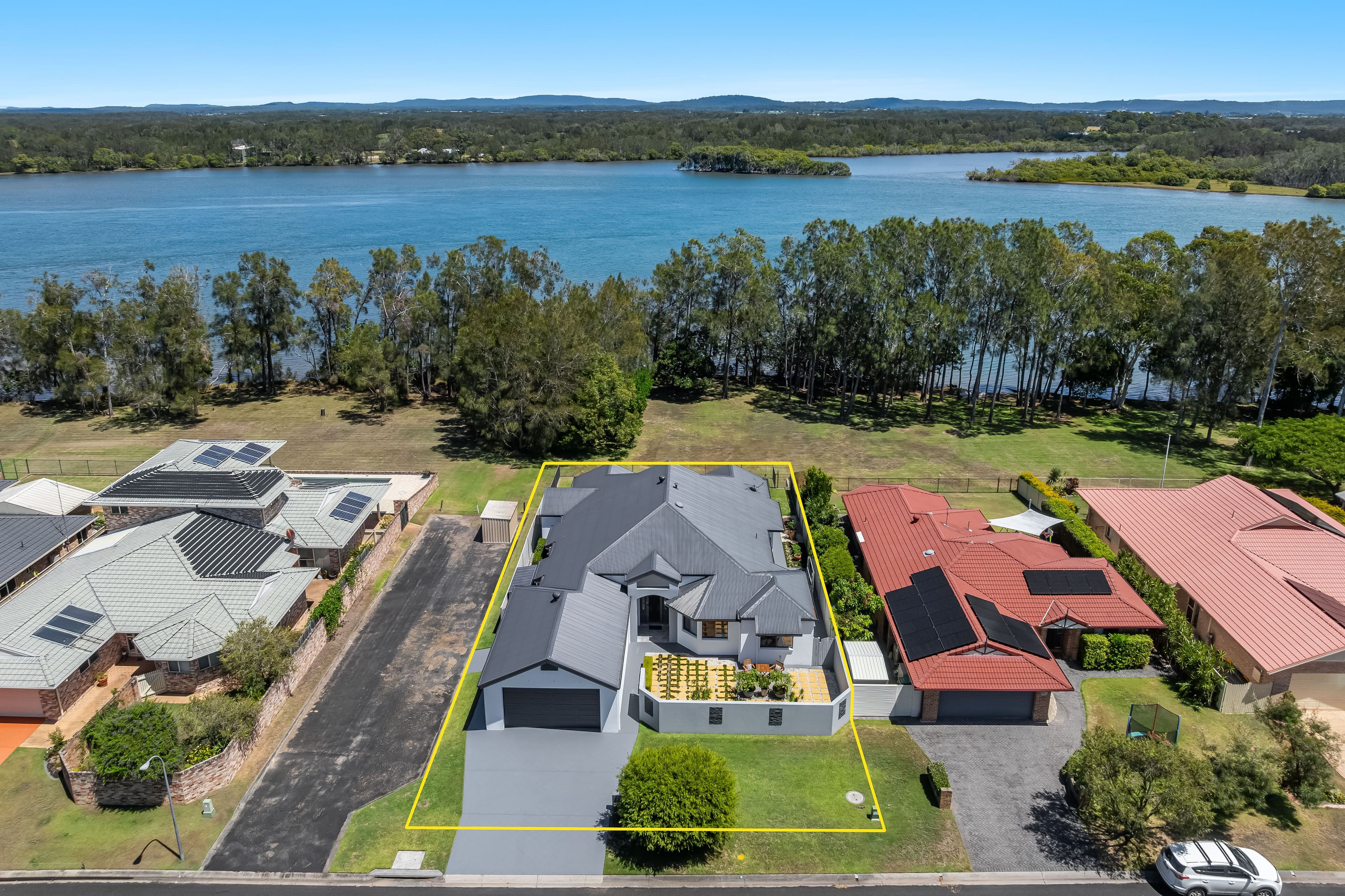32 Orion Drive, Yamba NSW 2464, Yamba - Image 1