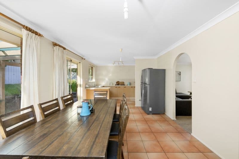 226 Cresthaven Avenue, Bateau Bay NSW 2261, Bateau Bay - Thumbnail 5