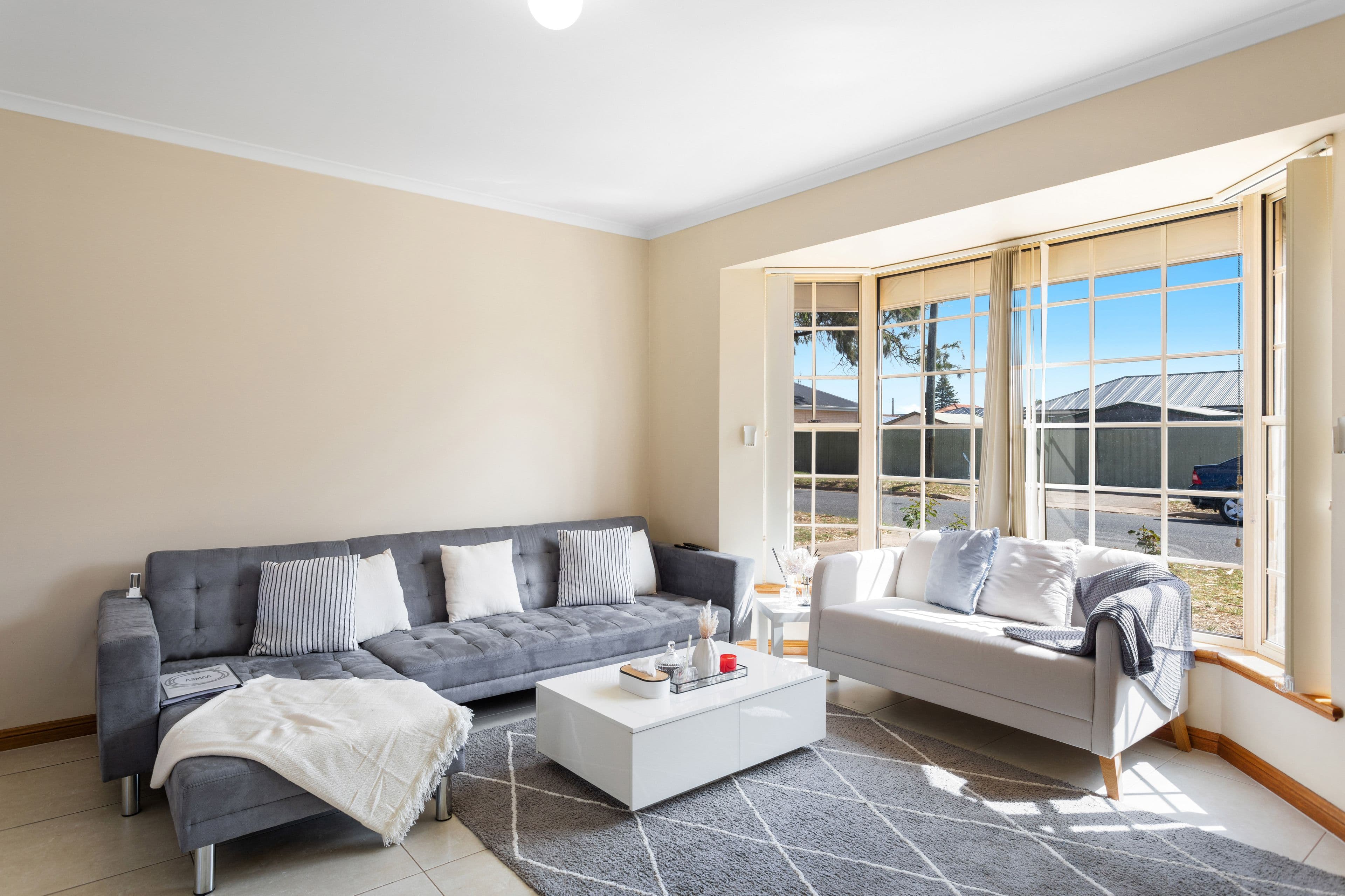 1A Fourth Avenue, Seaton SA 5023, Seaton - Thumbnail 2