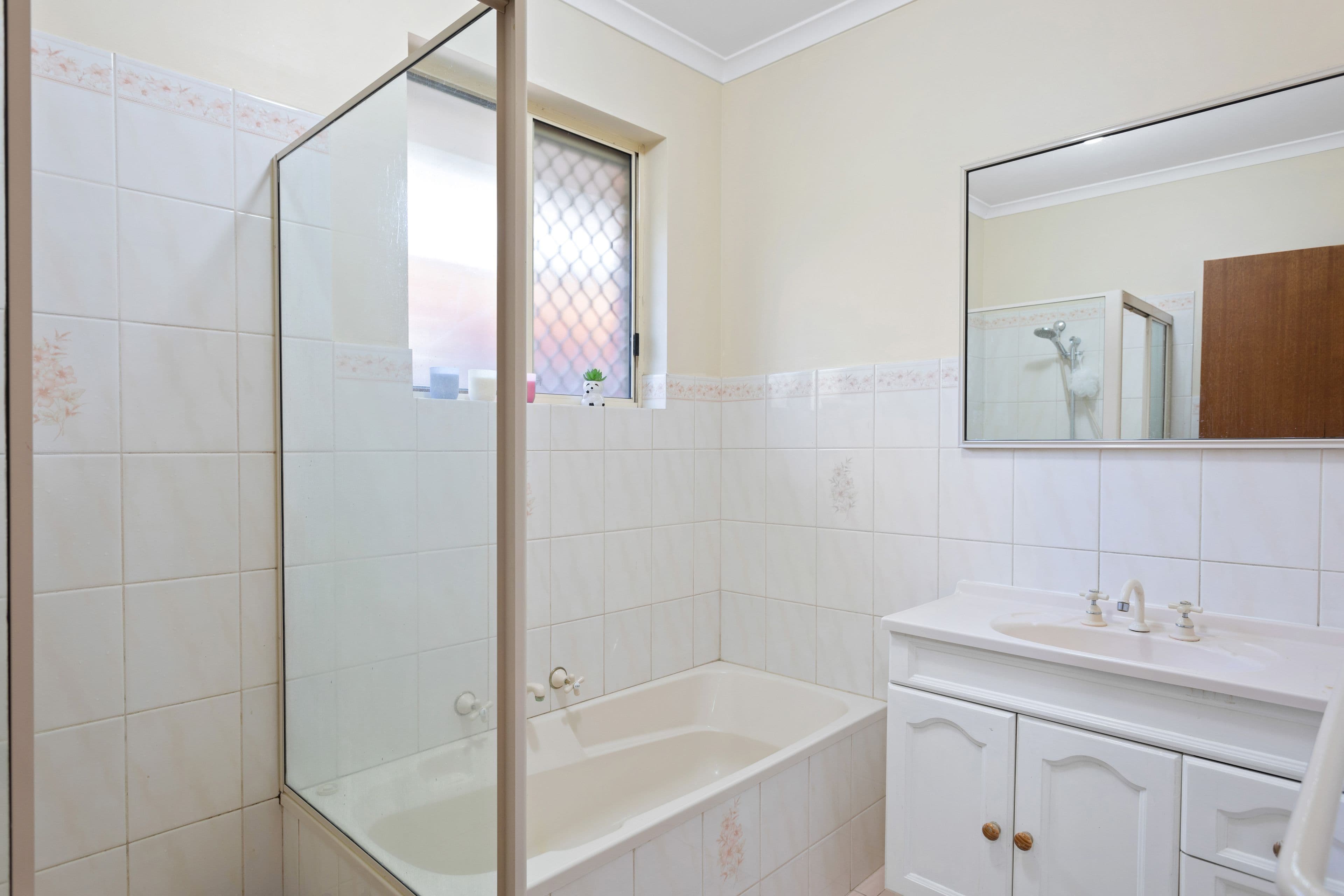 1A Fourth Avenue, Seaton SA 5023, Seaton - Thumbnail 7