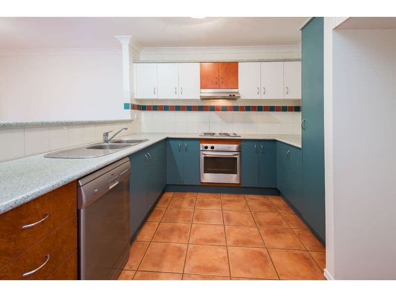 18 Delavan Street, Wishart QLD 4122, Wishart - Thumbnail 2
