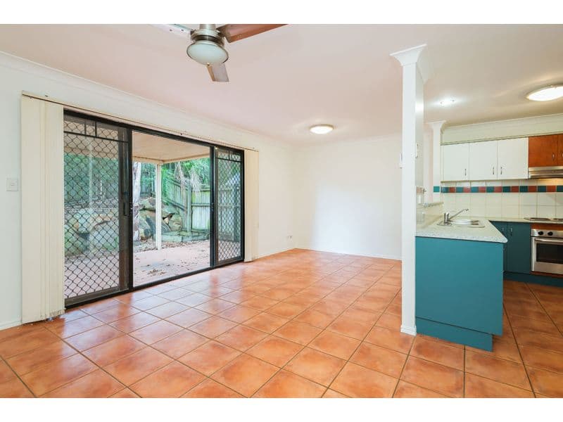18 Delavan Street, Wishart QLD 4122, Wishart - Thumbnail 7