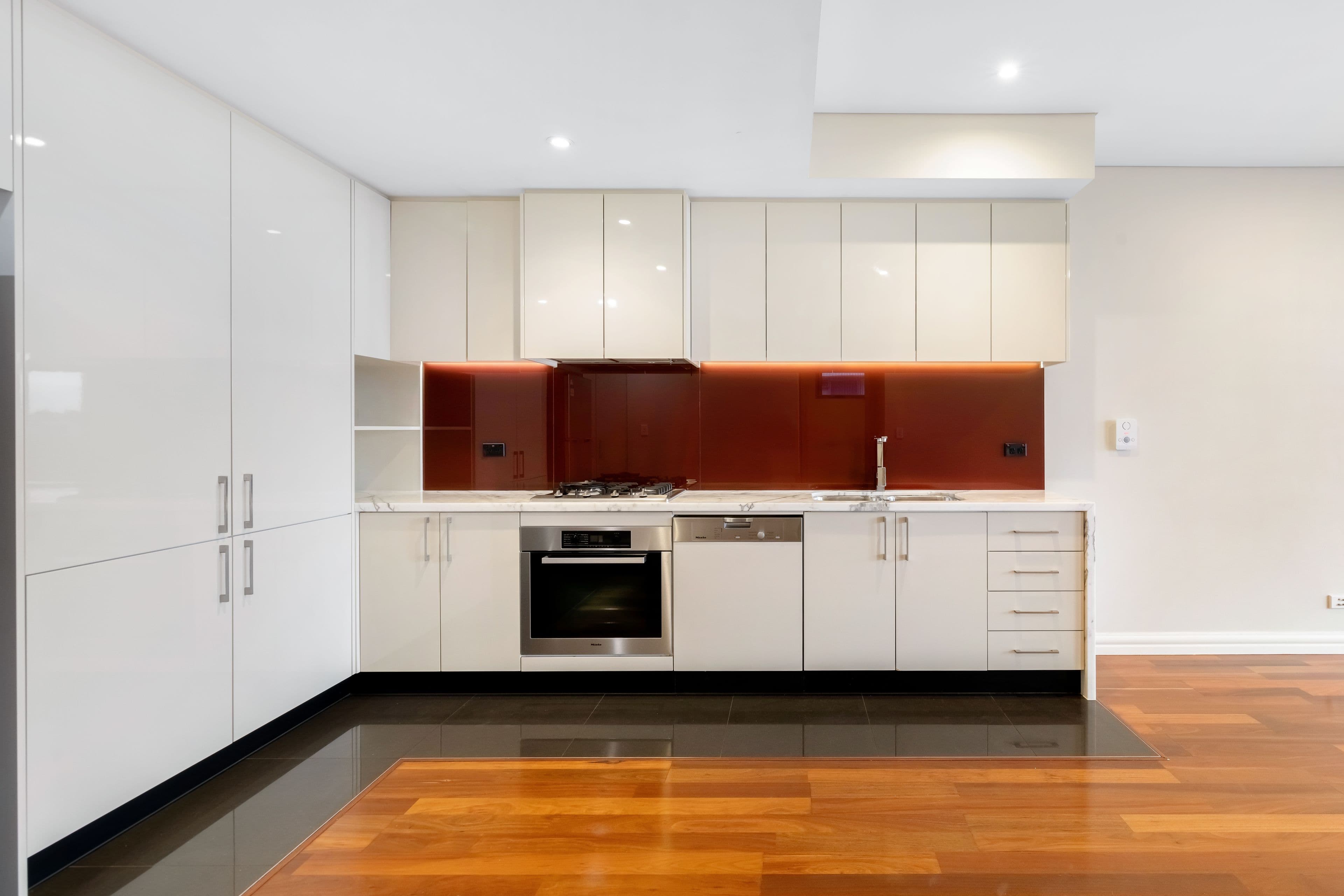 17 Joynton Avenue, Zetland NSW 2017, Zetland - Thumbnail 2