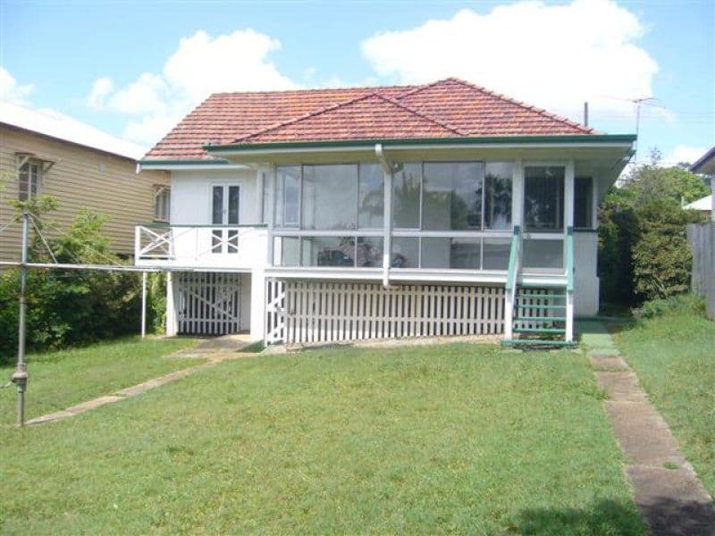 19 Boronia Avenue, Holland Park QLD 4121, Holland Park West - Thumbnail 6